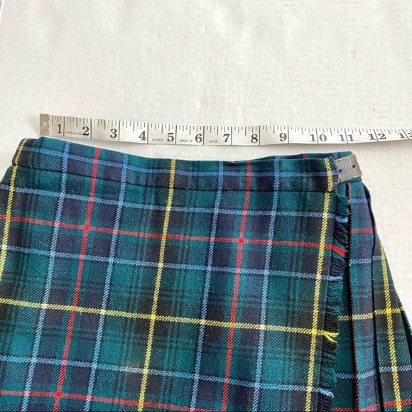 Vintage Tartan Plaid Kilt Skirt and Vtg Trifari Safety Pin Girls S-M 22" Retro - Picture 13 of 15